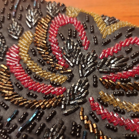 Gorgeous vintage beaded clutch - Picture 5 of 6